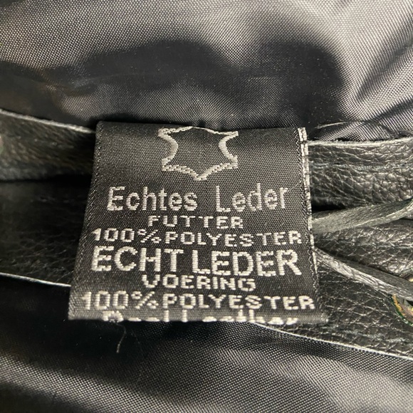 Black Leather Motorcycle Vest Men’s M. Conceal to carry pockets - Picture 6 of 10